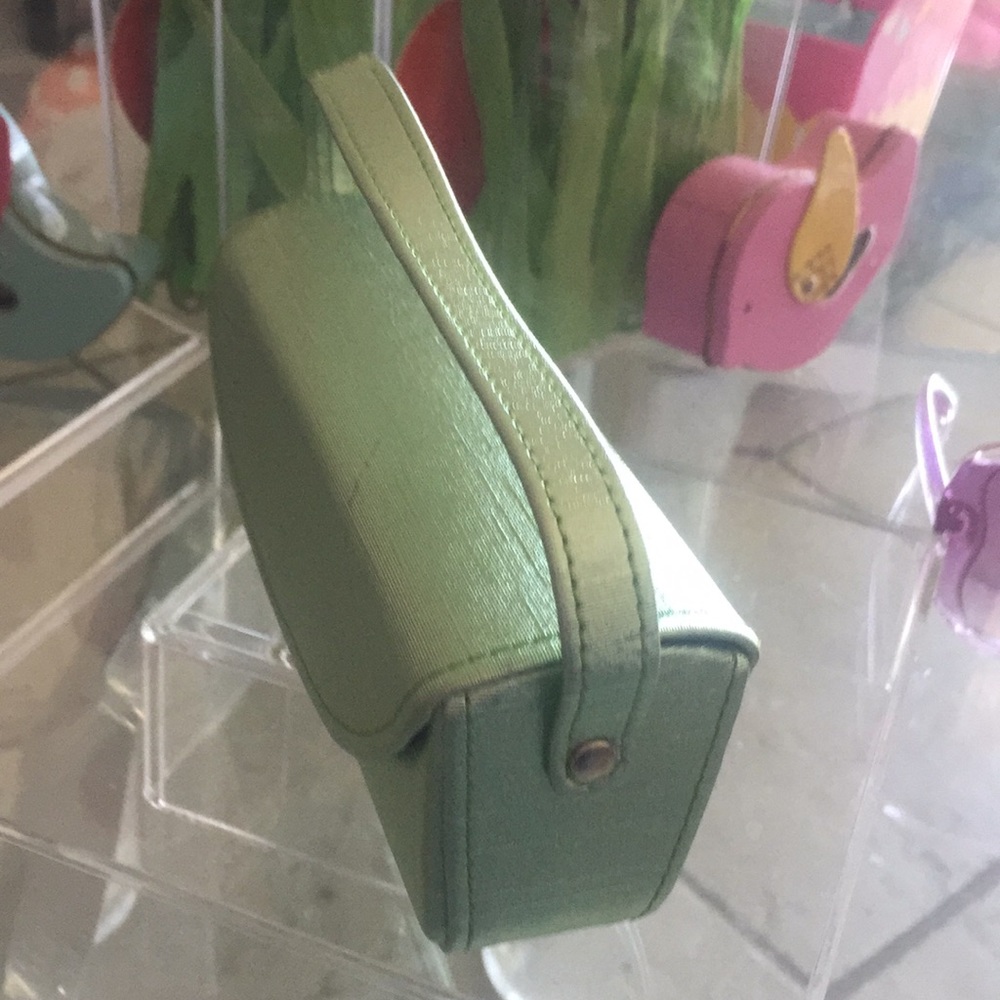 Cute purse - Picture 2 of 7
